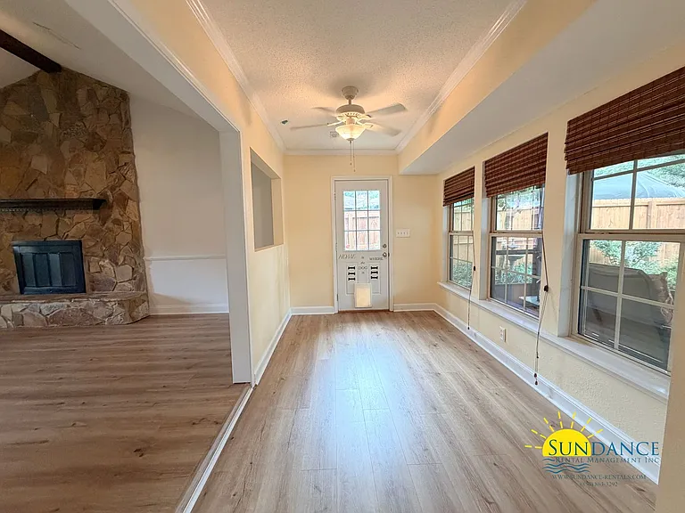 103 Azalea Cir — Photo 24