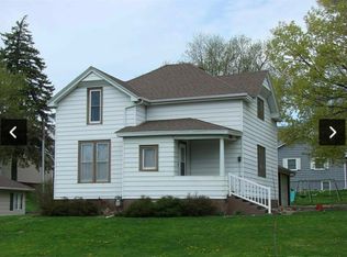 402 7th St, Alton, IA 51003