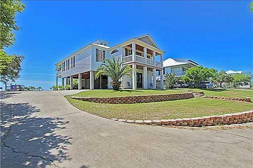 1st image of 7109 Belle Fontaine Dr