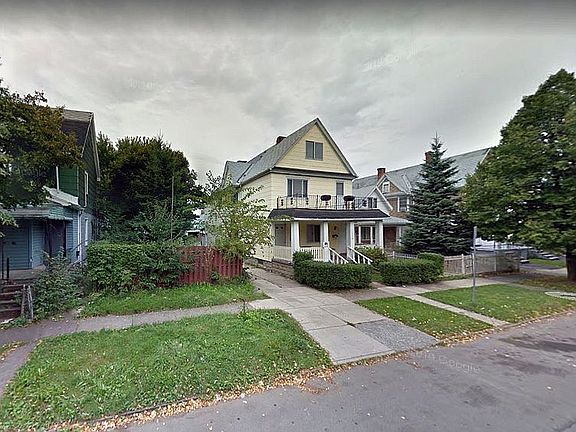 3rd image of 1254 West Ave