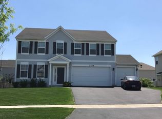 2454 River Hills Ln, Bolingbrook, IL 60490