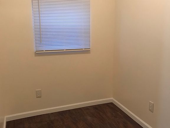 5th image of 5145 Cypress St #1B