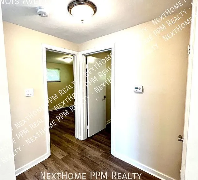 1235 Illinois Ave — Photo 13