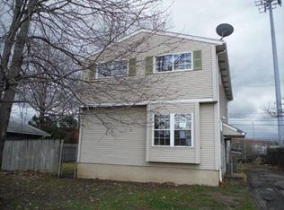 12101 Wanda Ave, Cleveland, OH 44135