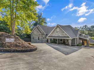 10 Scout Rd, Greenville, SC 29611