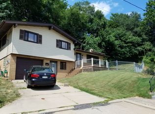 119 Harbison Pl, Pittsburgh, PA 15212