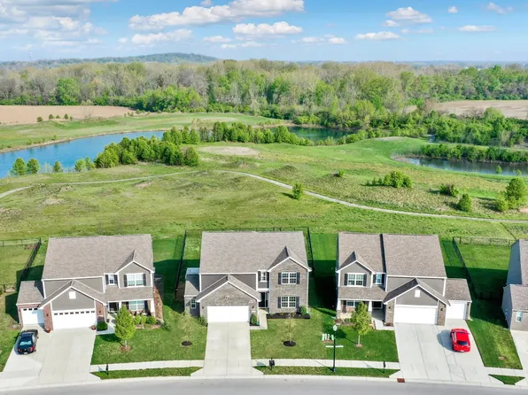 8528 Stoddard Ln, Indianapolis, IN 46217