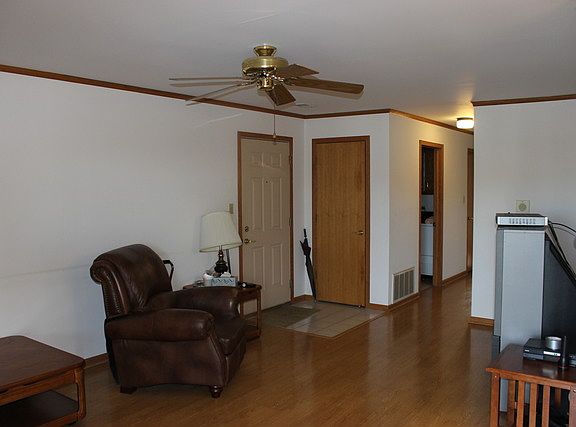 4th image of 5032 W Circle Dr #206