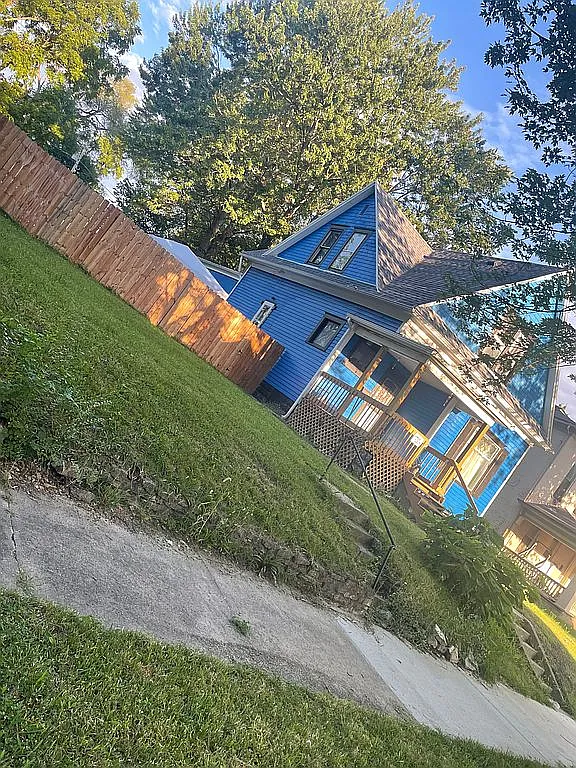320 N 14th St photo 1