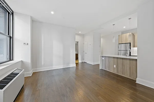 Rented by ACG Property Management LLC | media 21