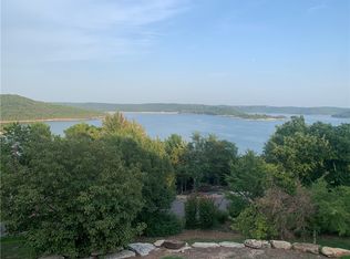 14021 Ozark Dr, Garfield, AR 72732