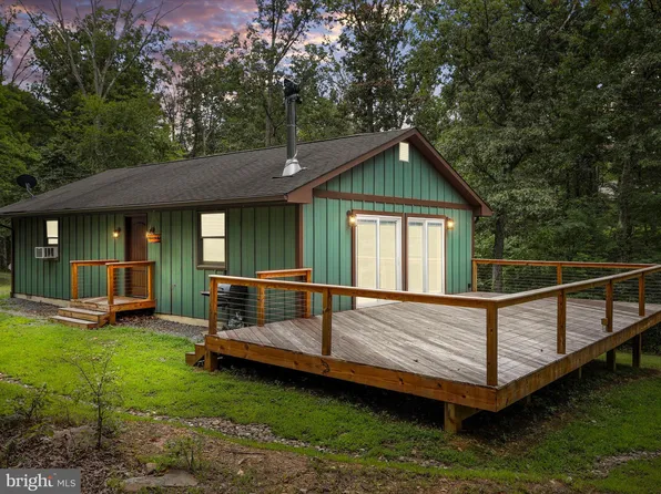 236 Teals Ln, Berkeley Springs, WV 25411