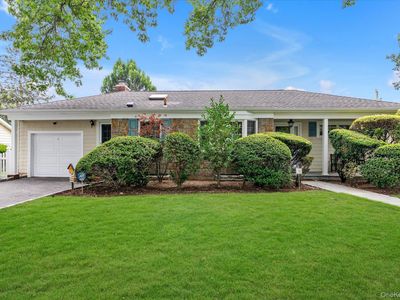 38 Yale Street, Garden City, NY, 11530