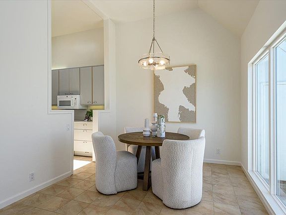 5th image of 931 Lido Ln