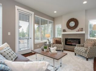 19225 Damson Rd UNIT J-4, Lynnwood, WA 98036