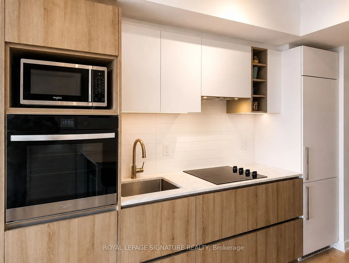 Prime Condos — Photo 3