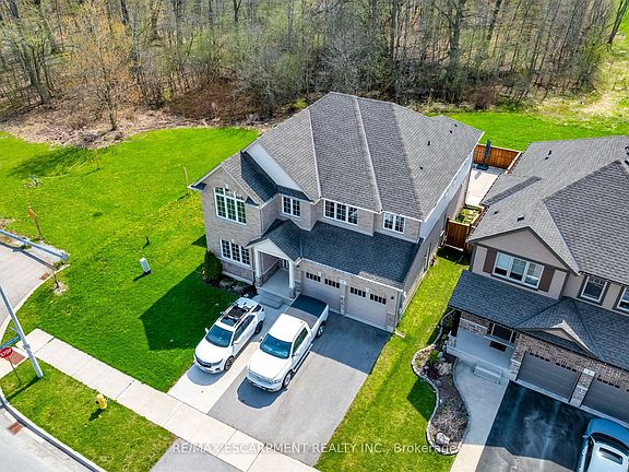 2nd image of 1 Elderberry Rd