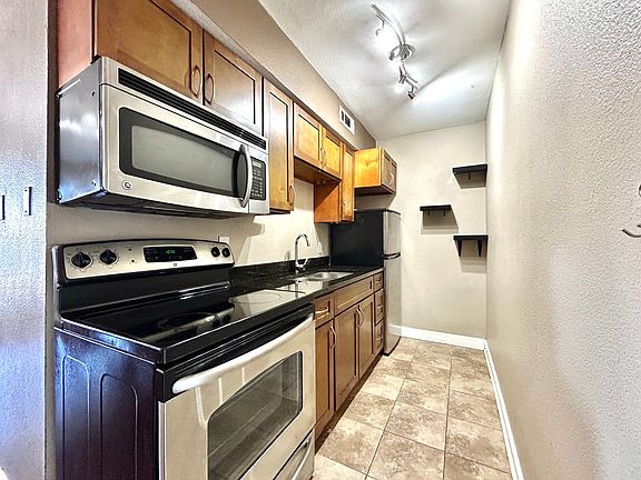 4th image of 2020 S Congress Ave APT 1221