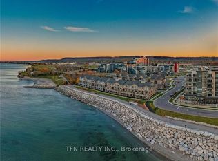 1 Esplanade Ln #36, Grimsby, ON L3M 0H2