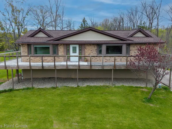 755 E Romeo Rd, Leonard, MI 48367