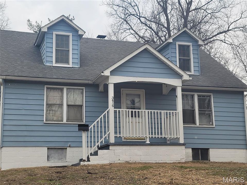 1st image of 3416 Robin Ave