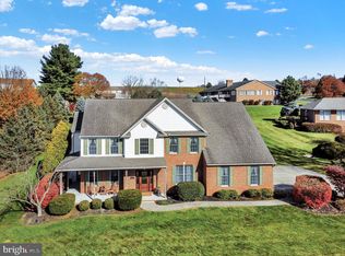 1785 N Meadow Dr, Mechanicsburg, PA 17055
