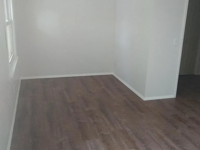 18561 Cook Ave — Photo 22