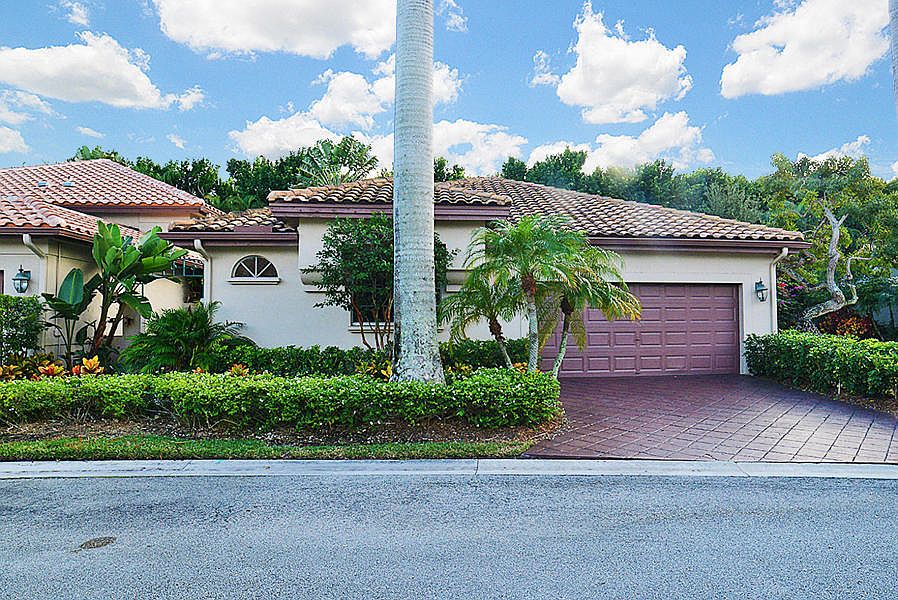 Home For Sale In Broken Sound Country Club