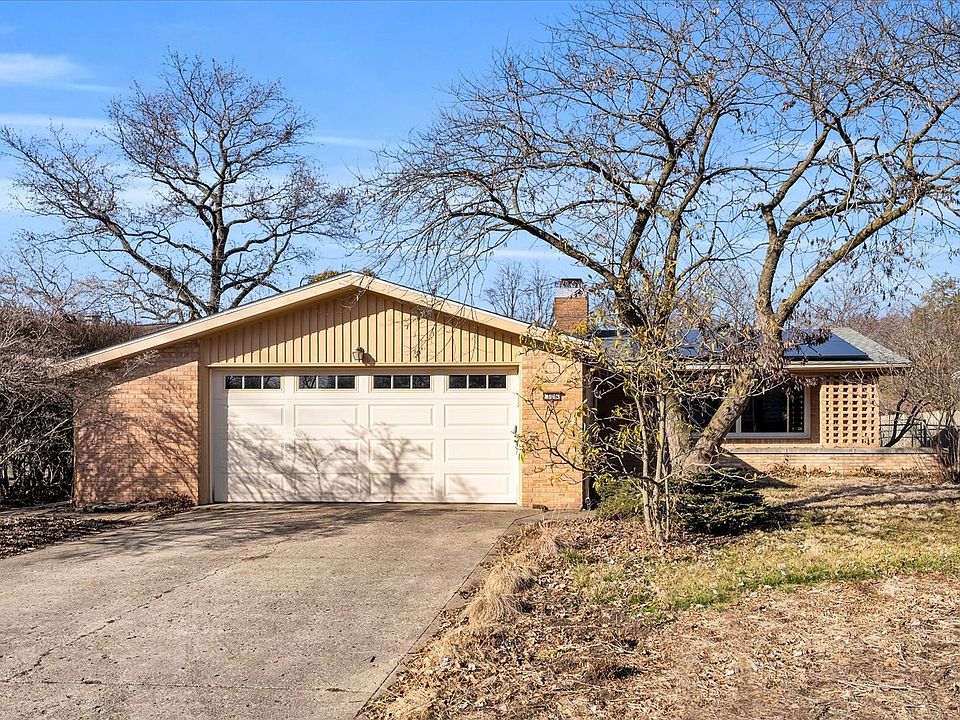 306 Sunnycrest Ct W, Urbana, IL 61801 Zillow