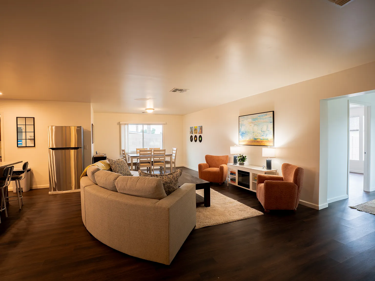 7 bed, 2765 sqft, $675 — Photo 1
