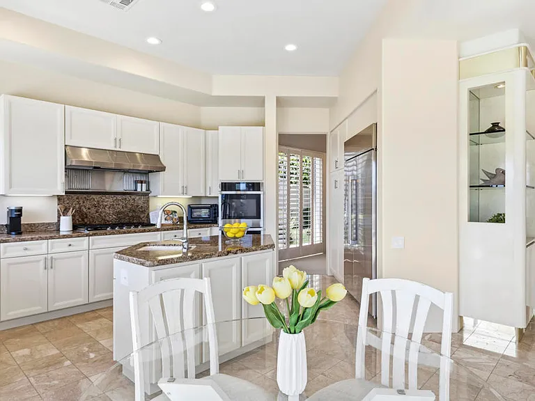 75105 Spyglass Dr — Photo 11