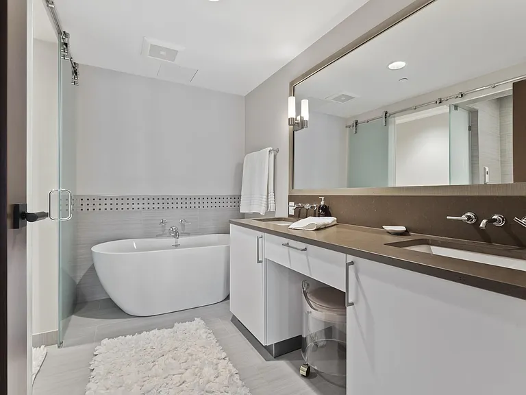 9 Beach Club Dr #108 — Photo 12