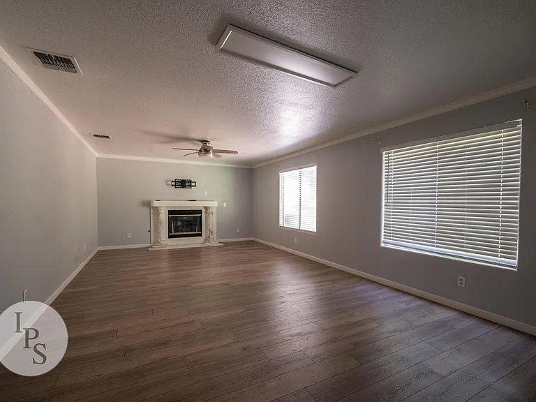 9471 N Whitehouse Dr — Photo 8