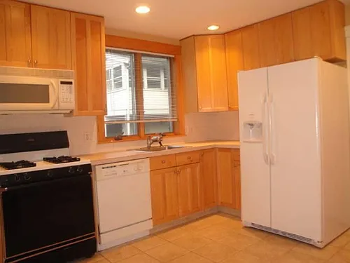 15 Banks St #1 Photo 1