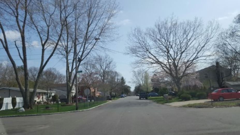 2nd image of 76 Burney Blvd