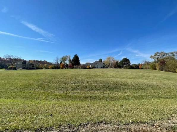 15770 N Gorham Ln, Wadsworth, IL 60083