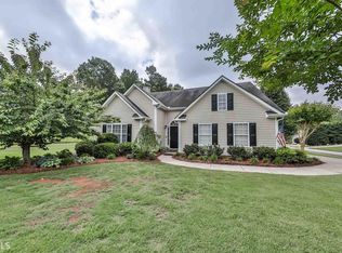 171 Georgias Ln, Dallas, GA 30157