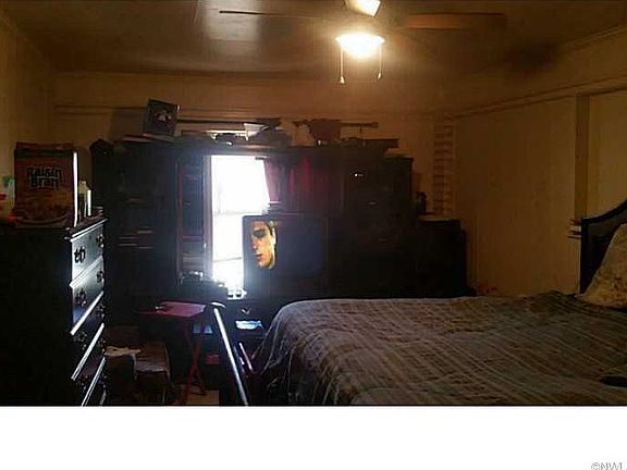 5th image of 7141 Gregory St