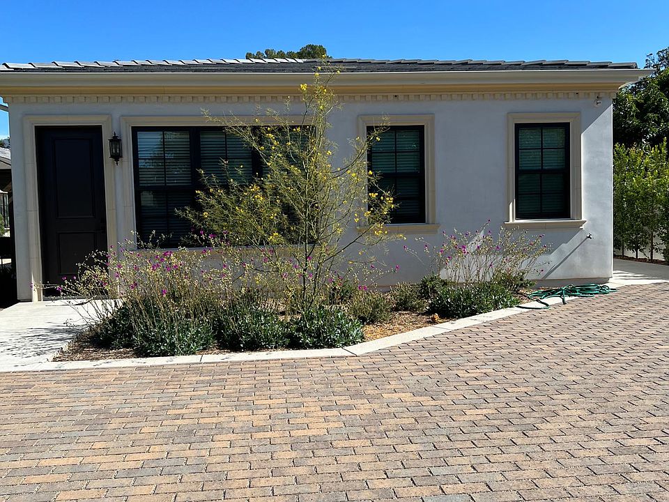 1st image of 158 W Las Flores Ave