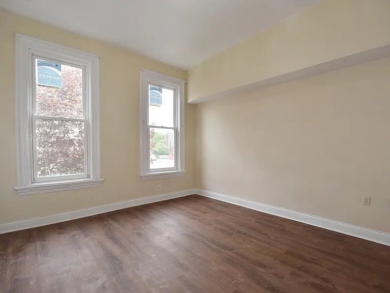 1005-1 Sheffield St — Photo 19
