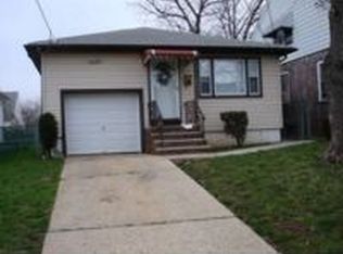 1127 Walnut St, Linden, NJ 07036