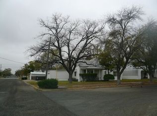 800 Ave C, Del Rio, TX 78840