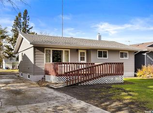 539 3rd St NE, Ituna, SK S0A1N0