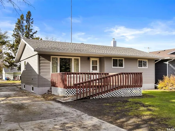 539 3rd STREET NE, Ituna, SK S0A 1N0