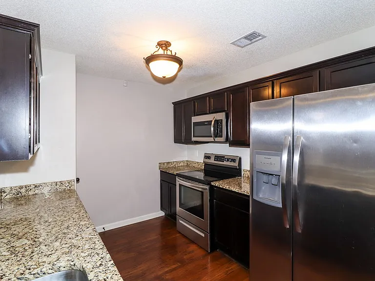 1089 Carib Loop W — Photo 8