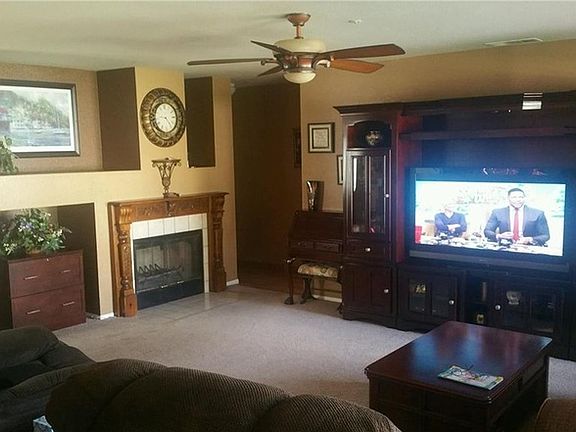 3rd image of 15242 Moffet Ave