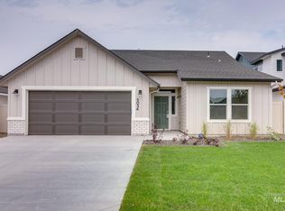 4233 N Pindus Ave, Meridian, ID 83646