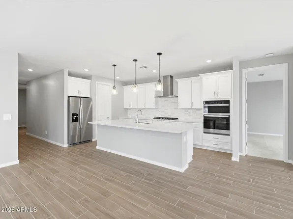 1083 W Haynes Way, Apache Junction, AZ 85120