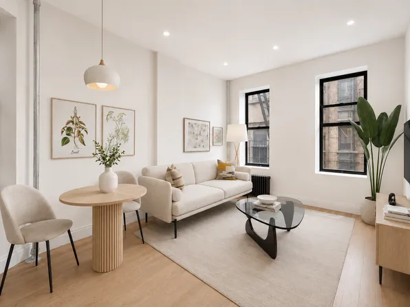 615 1/2 Hudson Street image 1 of 8