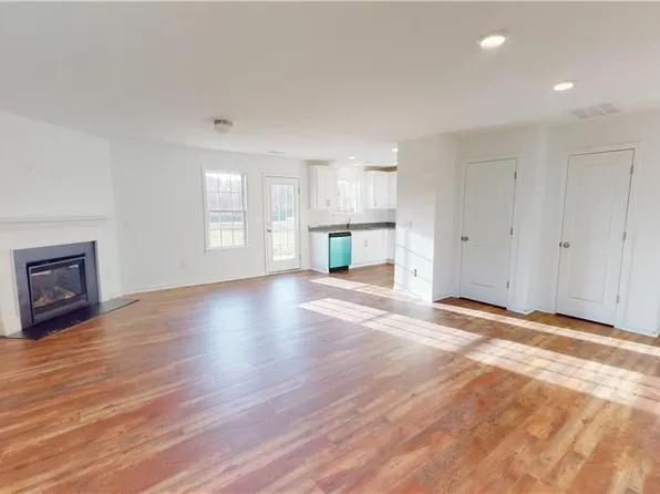 1032 Baileys Chapel Rd, Advance, NC 27006